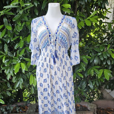 Blau/Weisses BOHO Maxikleid mit Lurex Elementen 