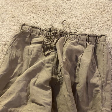 beige shorts