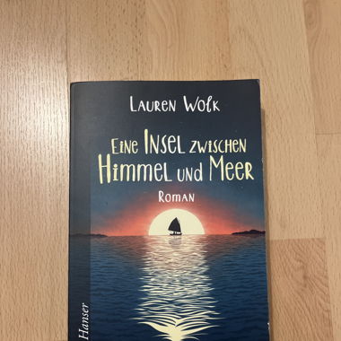 Buch: Eine Insel zwischen Himmel und Meer 