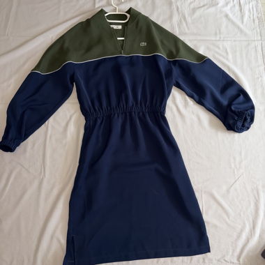 Lacoste Kleid