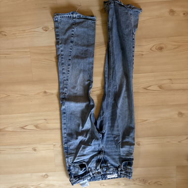 Jeans Zara a zampa blu taglia 34