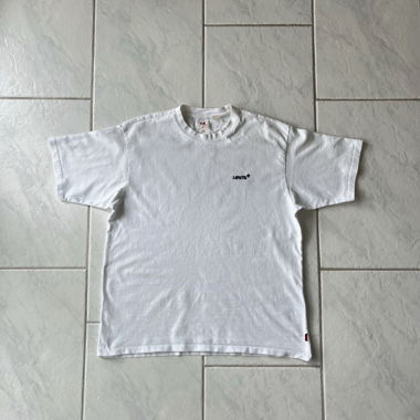 T-shirt Levi’s taglia M relaxed fit