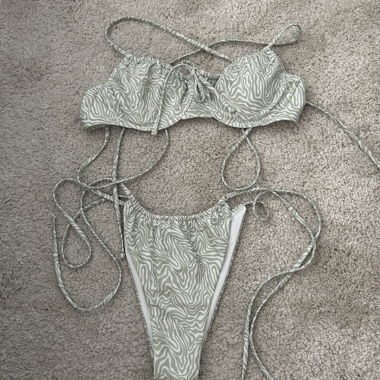 Bikini