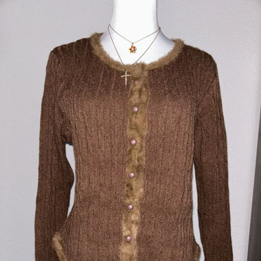Stoffbluse mit Faux Fur