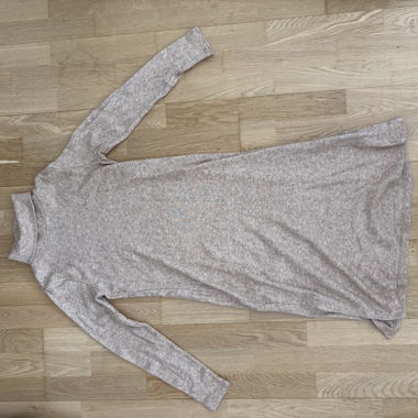 Midi-Rollkragenkleid in hellem Braun