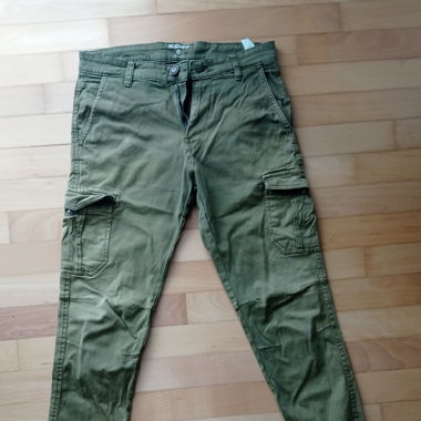 Pantalon cargo vert