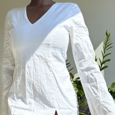 White long-sleeve tunic top/mini dress