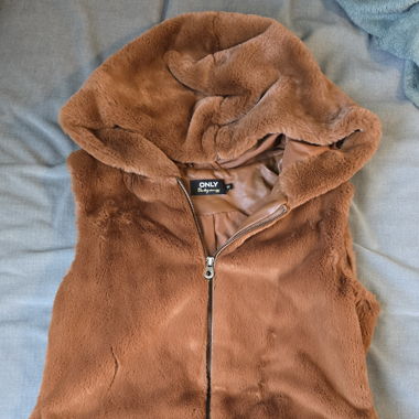 ONLY Faux Fur Vest XS