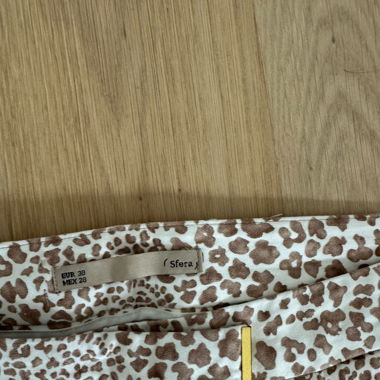 Animal-Print Hose – Beige- und Brauntöne