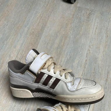 Adidas forum low brune 