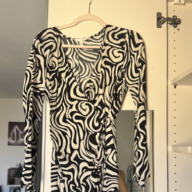 H&M zebra dress