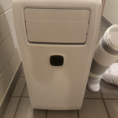 Climatiseur mobile Emerio (prix neuf : plus de 300.–)