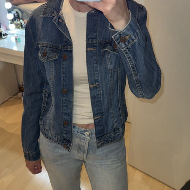 Veste en jean bleu foncé
