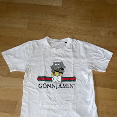 GÖNNJAMIN tshirt S 