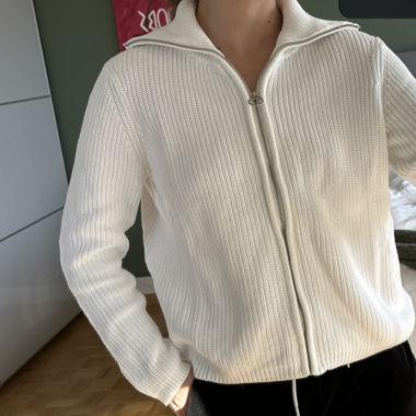 White Cardigan with Zipper