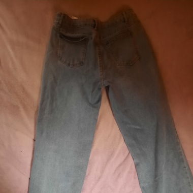 Baggy/Straight leg jeans 