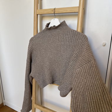 Zara Rippstrick-Crop-Pullover