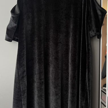 Robe noire Pull&Bear