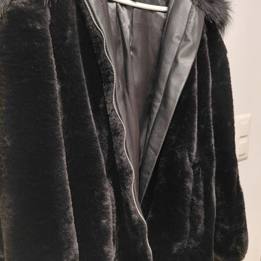 Oversized faux fur jacket