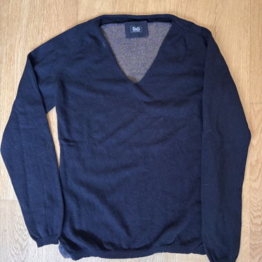 Maglione in maglia con glitter nero Dolce and Gabbana