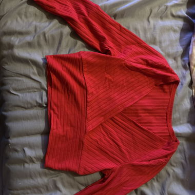 Red crop top size S