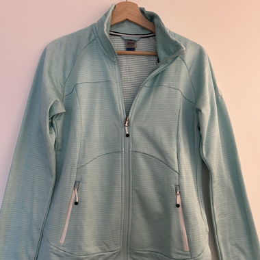 Veste de sport 46 Nord, taille 38