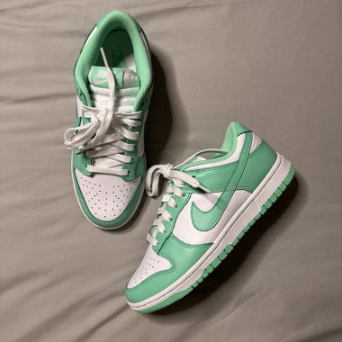 Nike Dunk Low Green Glow