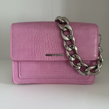 Borsetta a catena rosa Bershka