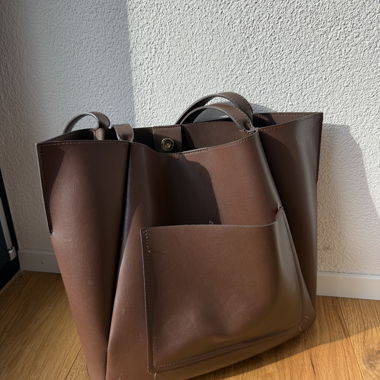 Braune Ledertasche