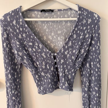 Long-Sleeve Floral Top