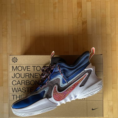 Nike Cosmic Unity 2