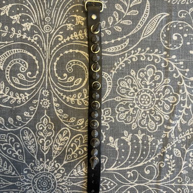 Bracelet à rivets DIY (métal, emo, punk, goth)