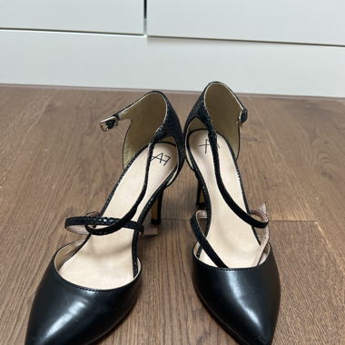 Highheels mit Schnürung