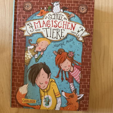 School of Magical Animals - Margit Auer