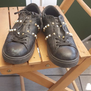 Valentino Rockstud Sneakers