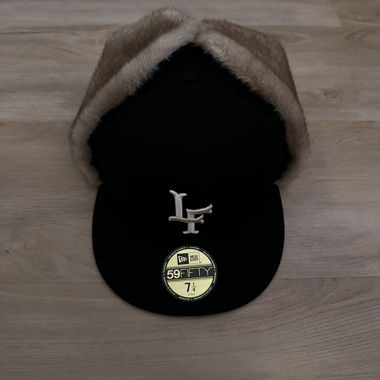 New Era x LFDY Cap mit Fellklappen