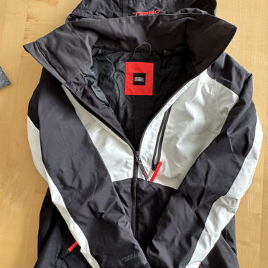Skijacke und Hose