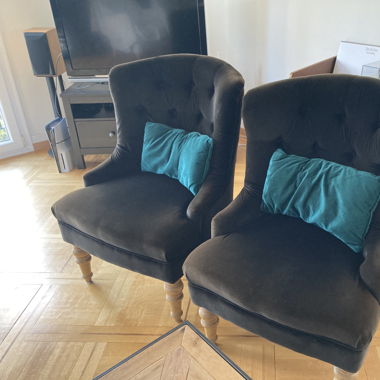 Fauteuils velours noirs