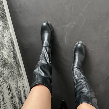 Refresh long black boots 