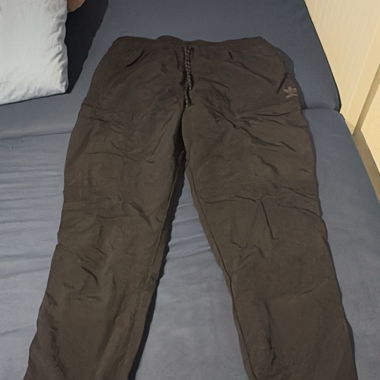 Pantalon en tissu Adidas
