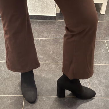 Stiefel mit Absatz