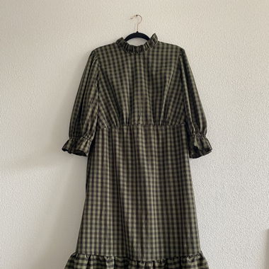 Monsoon Maxikleid Volant kariert grün Gr. 48