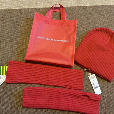 set bonnet manches gants laine rouge 