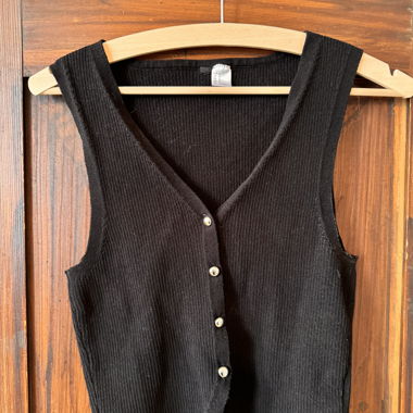 Black top