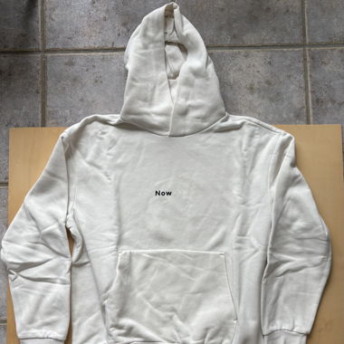 NOW, weisser hoodie 