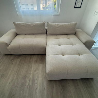 Beiges Ecksofa