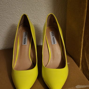 Yellow Steve Madden Heels