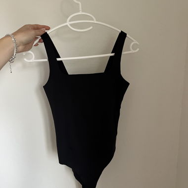 seamless bodysuit from Zara in black