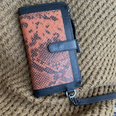 Portafoglio con zip in pelle Liebeskind Berlin
