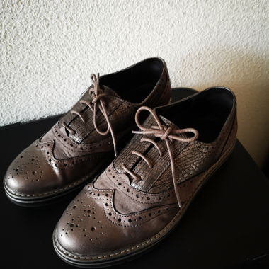Silver lace-up shoes